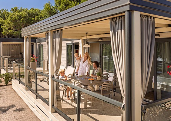 Krk Superior home per 4+2